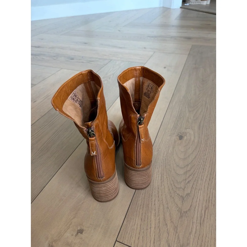 KDBA tan leather